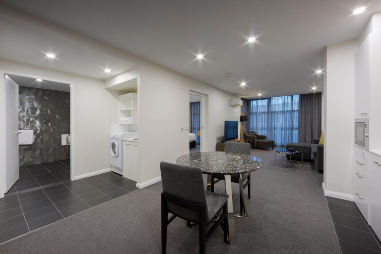 Dining Room 14