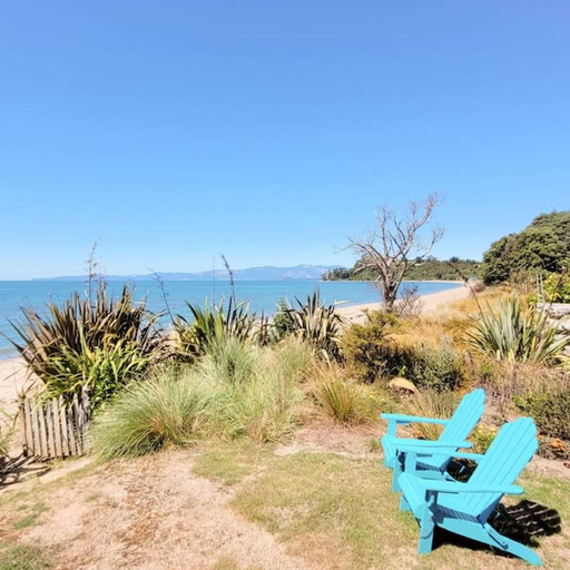 Others 3, Parapara s Seaview Retreat, Tasman