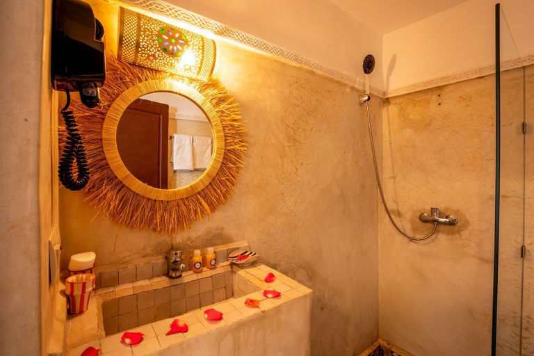 Bathroom 5, Riad Lalla Khadija Moulaty And Spa, Marrakech