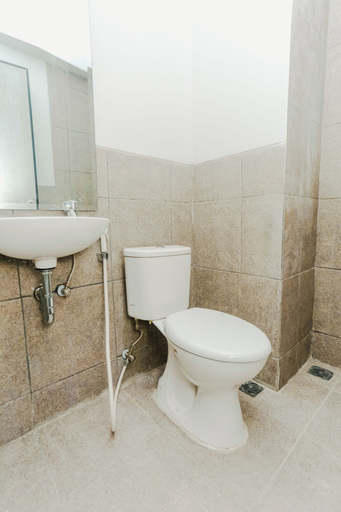 Bathroom 5, Aurora Rooms Riverdale, Cikarang