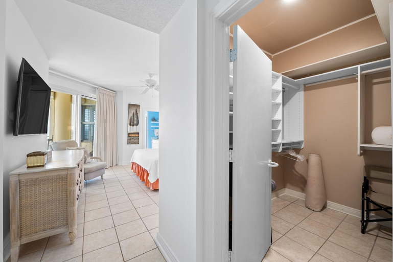 Bathroom 4, Beach Colony West 3A, Escambia