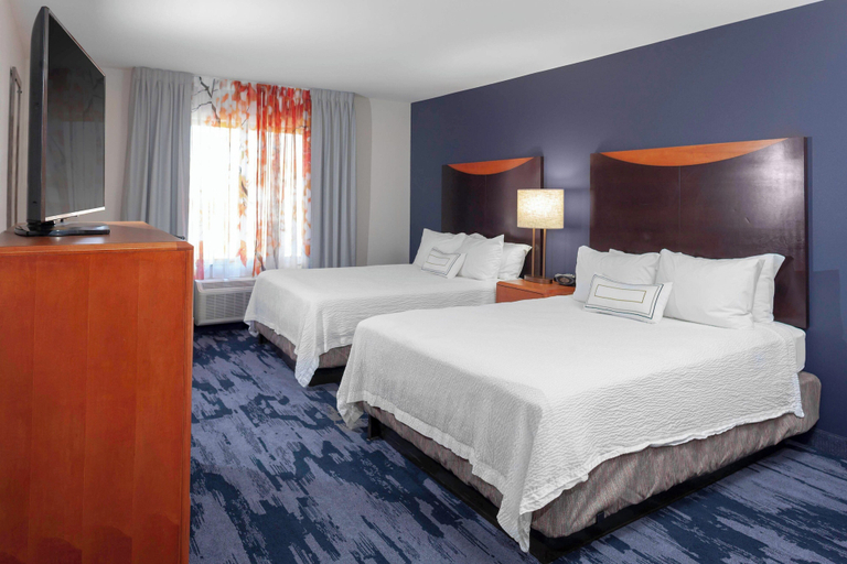Bedroom 3, Fairfield Inn & Suites by Marriott Charlotte Matthews, Mecklenburg