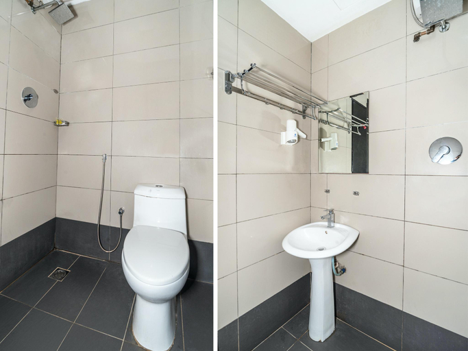 Bathroom 4, Hotel O Blossom Hotel, Kota Kinabalu