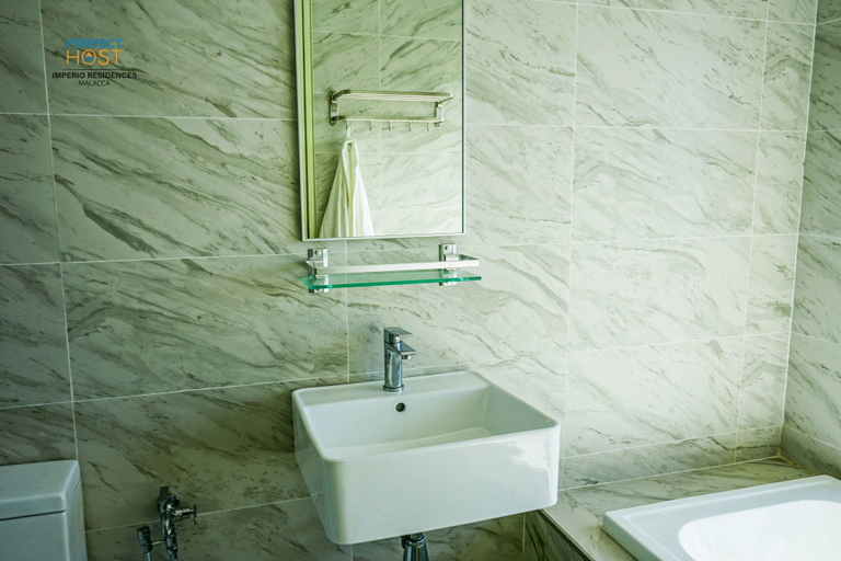 Bathroom 4, Imperio Residence Seafront By Perfect Host, Malacca City