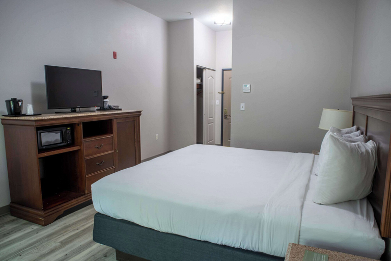 Bedroom 11
