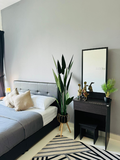 Bedroom 12