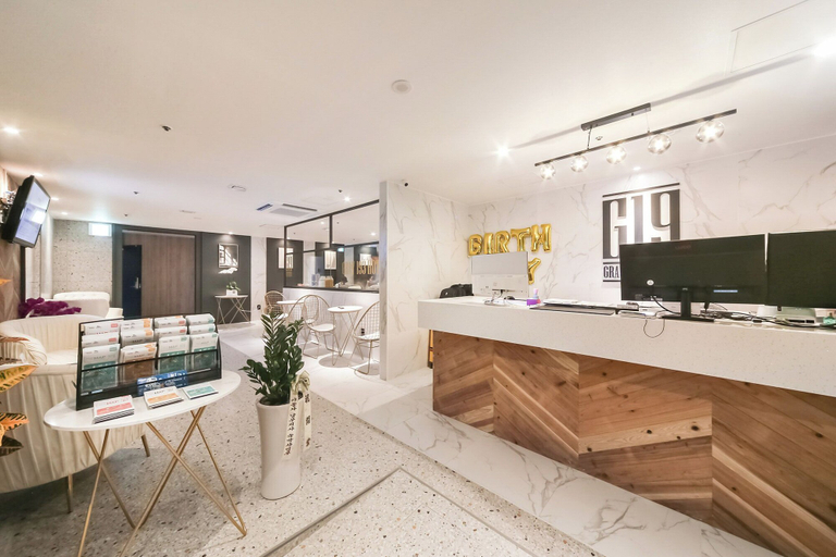 Others 5, Gray 193 Hotel, Suyeong