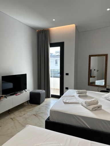 Bedroom 2, Suites by Era, Sarandës