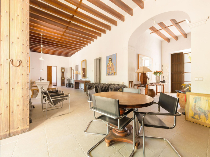 Dining 3, Belvilla by oyo Mansion, Baleares