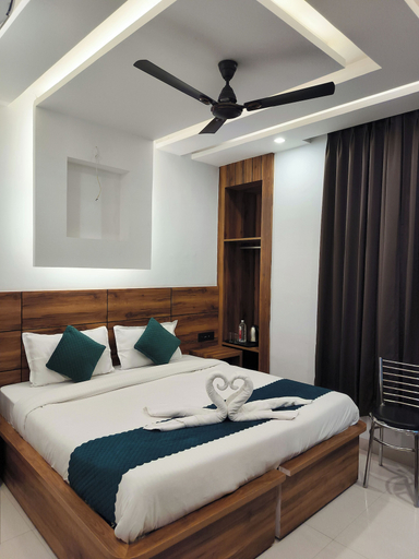 Bedroom 3, HOTEL VAIDIK GANGA, Garhwal
