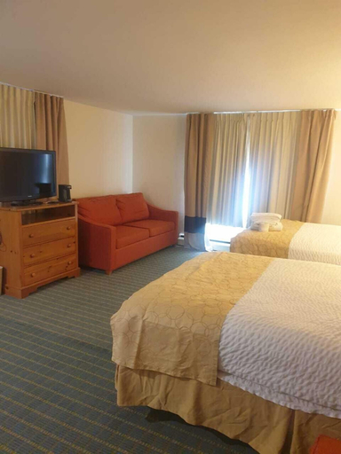 Bedroom 5, Town & Country, Bristol
