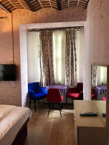 Bedroom 4, Taksim Palace İstanbul Hotel, Beyoğlu