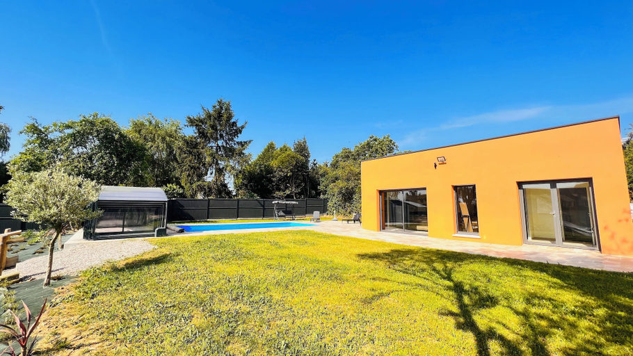 Exterior & Views 2, Au Petit Vivoin, Sarthe