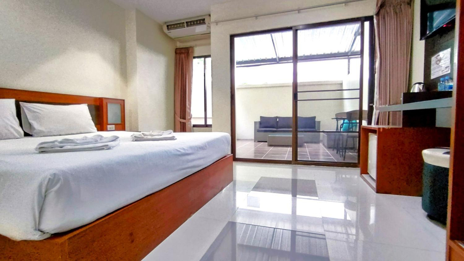 Bedroom 9