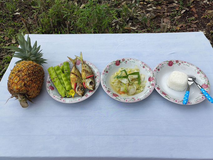 Food & Drinks 5, Rumah Lakau, Ketapang