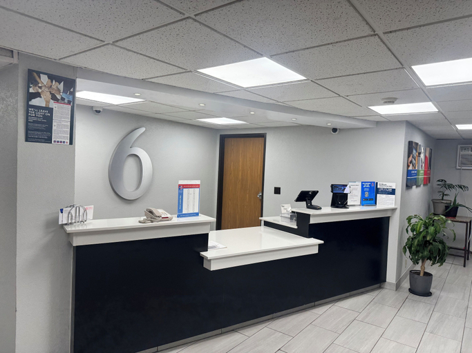 Others 5, Motel 6 Eau Claire, WI, Eau Claire