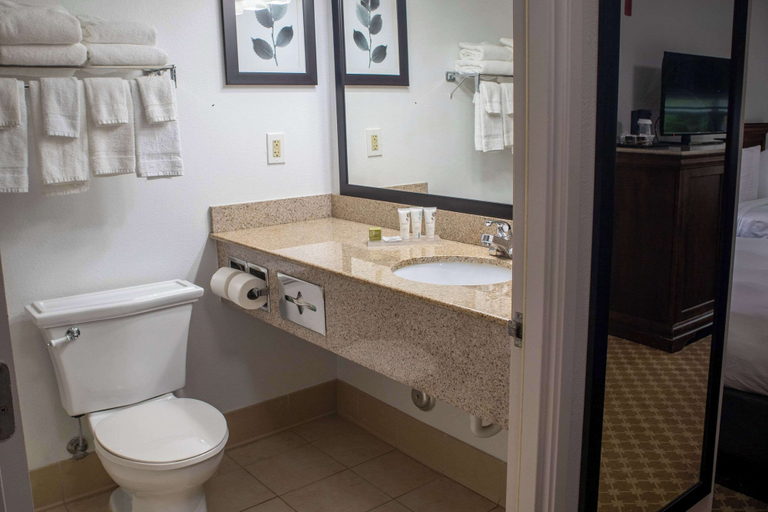 Bathroom 21