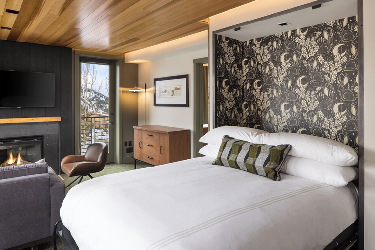 Bedroom 3, Hotel Terra Jackson Hole - A Noble House Resort, Teton