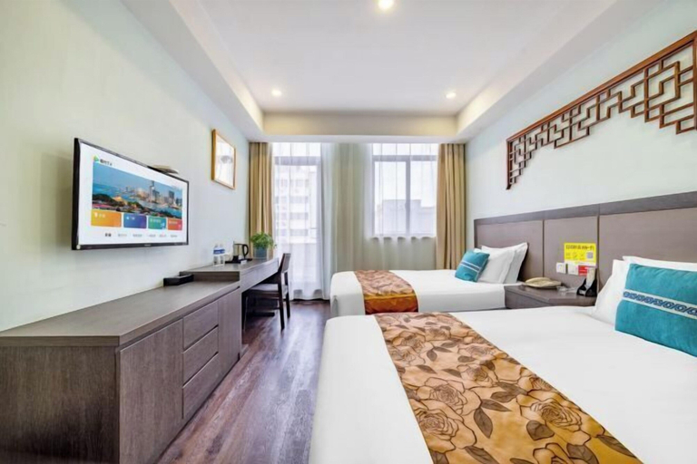Bedroom 15