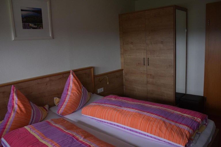 Bedroom, Hotel Gasthof Straub, Breisgau-Hochschwarzwald
