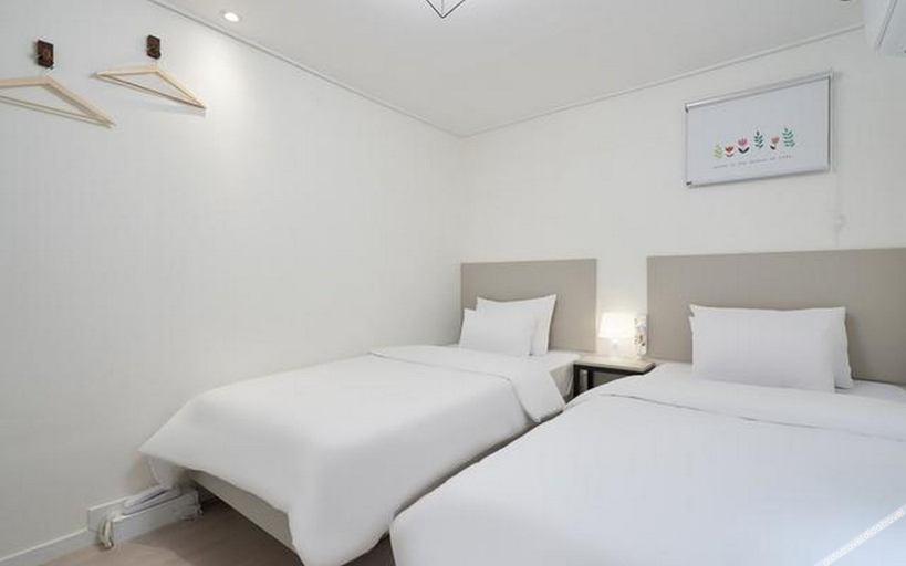 Bedroom 3, Konkuk University Lastay, Seongdong