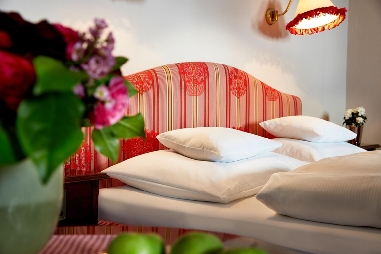 Bedroom 2, Hotel Hirlanda, Bludenz