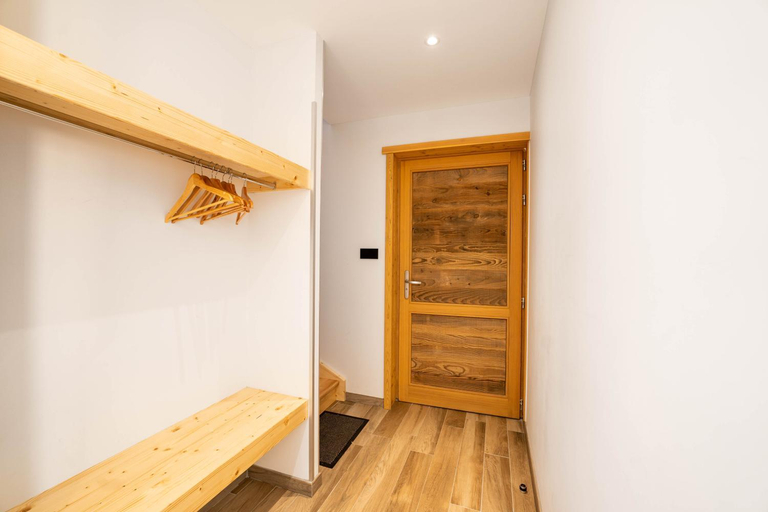 Others 5, Moho Mountain Home, Vosges
