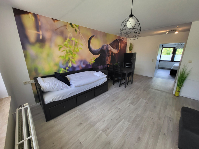 Bedroom 4, D&B staycation Ferienpark, Schwalm-Eder-Kreis