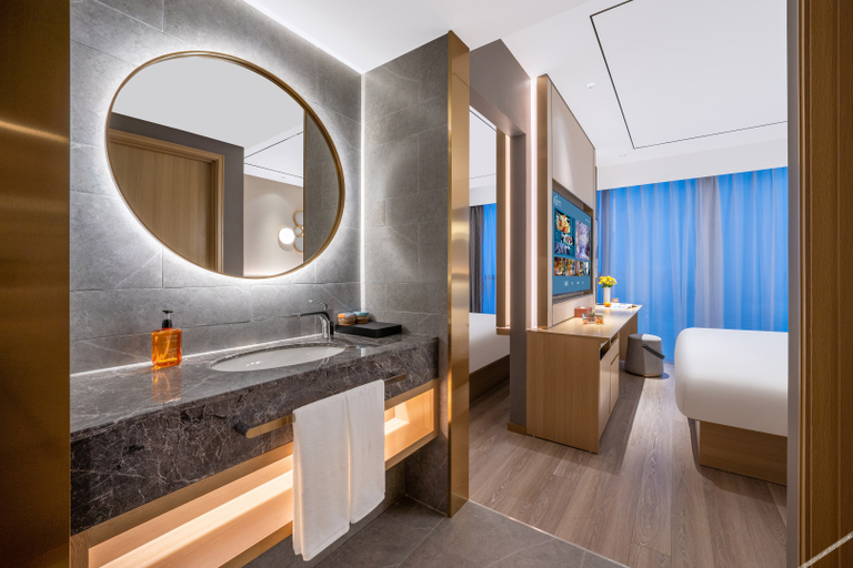 Bathroom 3, Orange Hotel Wuhan Optics Valley Chuangye Street, Wuhan