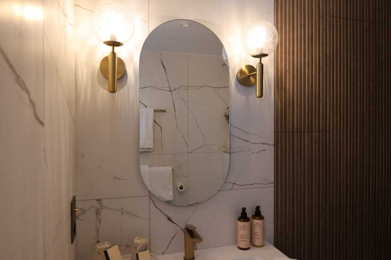 Bathroom 3, Les Sables Blancs, Finistère