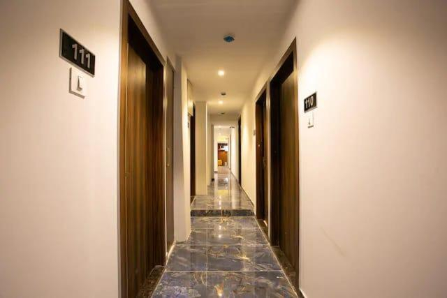 Others 5, HOTEL ASTROS, Mumbai Suburban