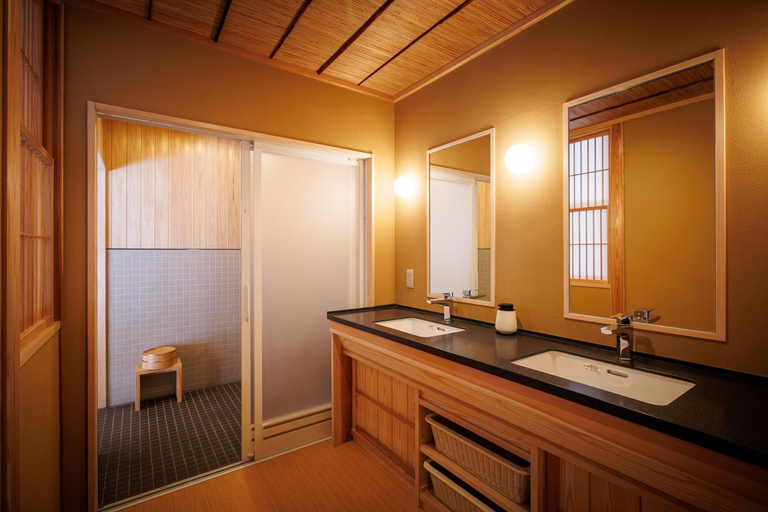 Bathroom 3, Shoraiso, Yamanouchi