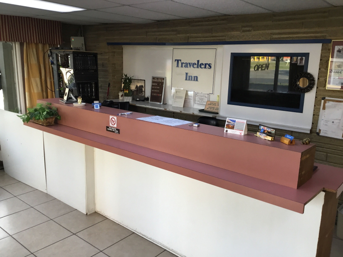 Public Area 2, Travelers Inn, Lowndes