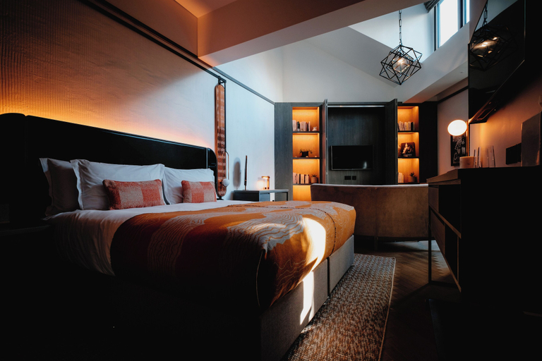 Bedroom 2, Hart Shoreditch Hotel London, Curio Collection by Hilton, London