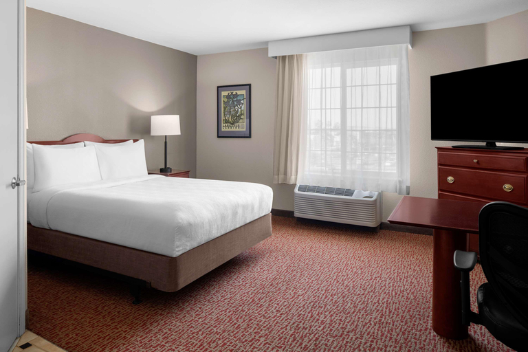 Bedroom 3, Larkspur Landing Extended Stay Suites Sacramento, Sacramento