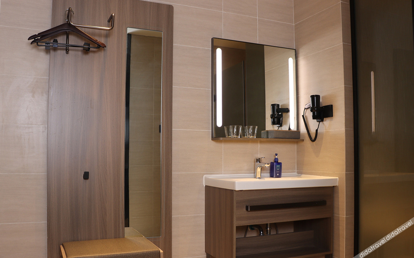 Bathroom 3, Hanting Hotel Linyin Dongxing Road Airport, Linyi