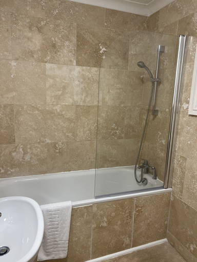 Bathroom 3, Ty Dderw Country Inn, Anglesey