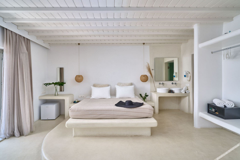Bedroom 3, Paola's Town Boutique Hotel, South Aegean