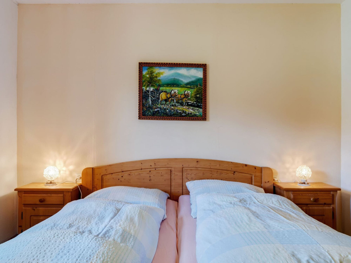 Room 5, Farmhouse in Neukirchen Near Heiligen Blut, Cham