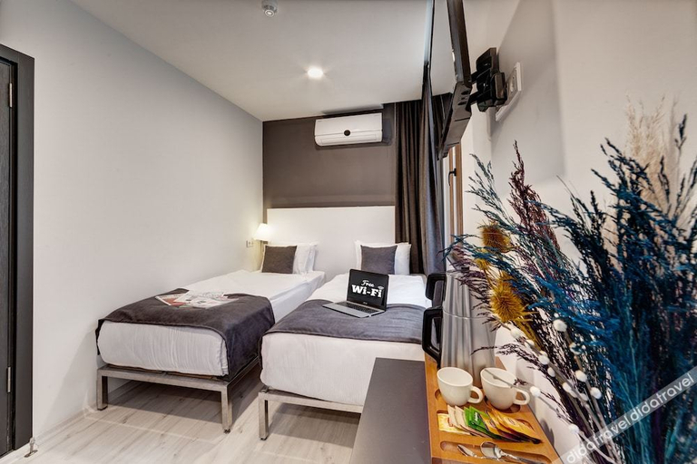 Bedroom 2, Lime Garden Hotel, Beyoğlu
