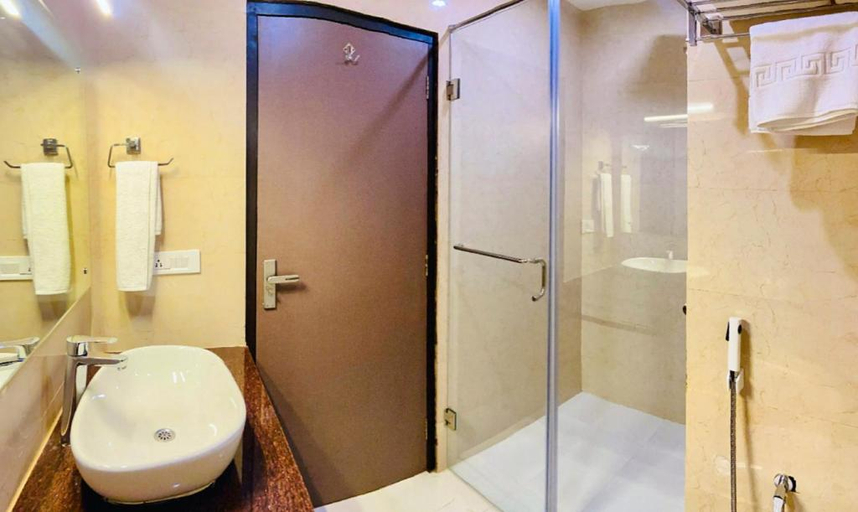 Bathroom, Sterling Mantra Haridwar, Hardwar