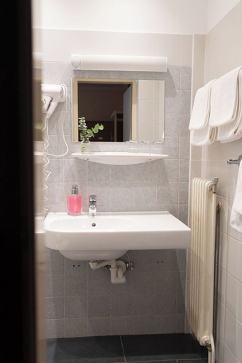 Bathroom 4, Hotelmaria, Wien Umgebung