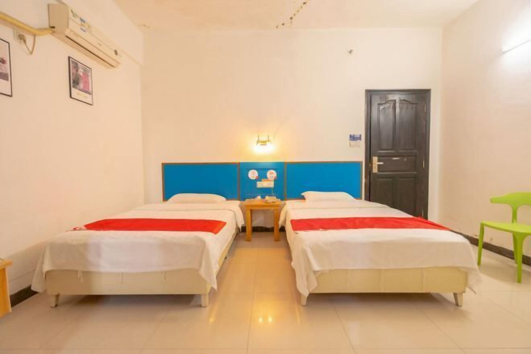 Bedroom 14