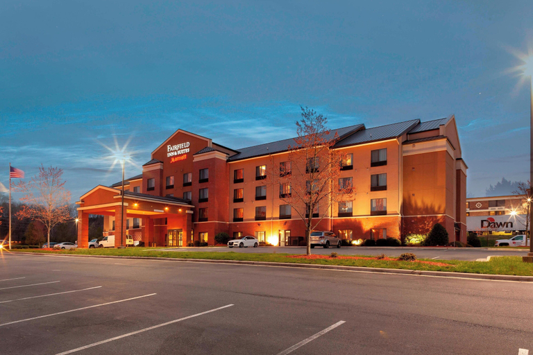 Exterior & Views, Fairfield Inn & Suites by Marriott Charlotte Matthews, Mecklenburg
