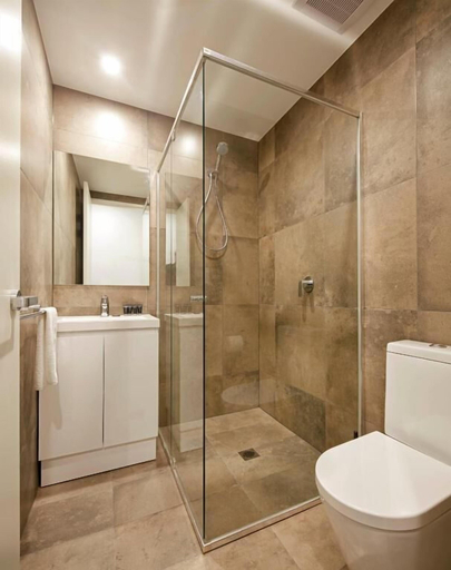 Bathroom 12