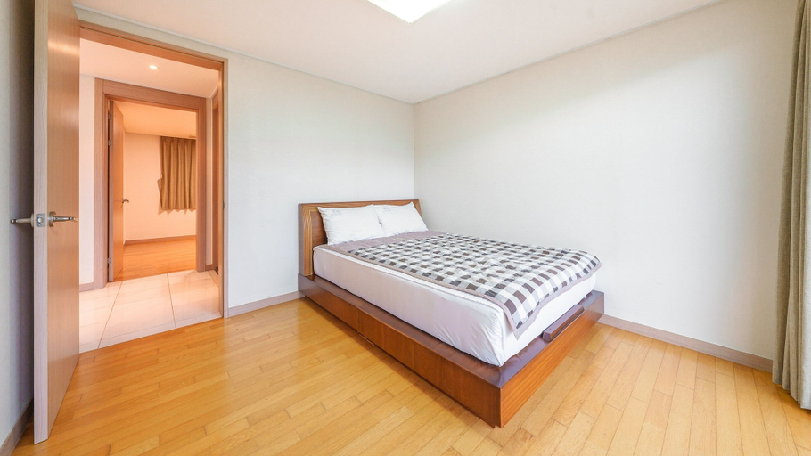 Bedroom 3, Gapyeong Club Fish Villas Pension, Gapyeong