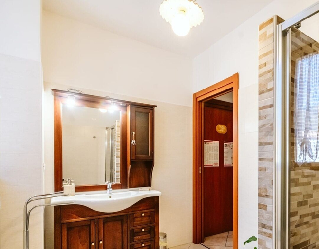 Bathroom, Narciso B&B Valbrona, Como