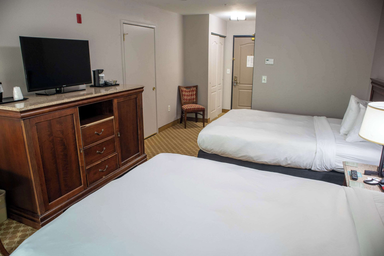 Bedroom 18