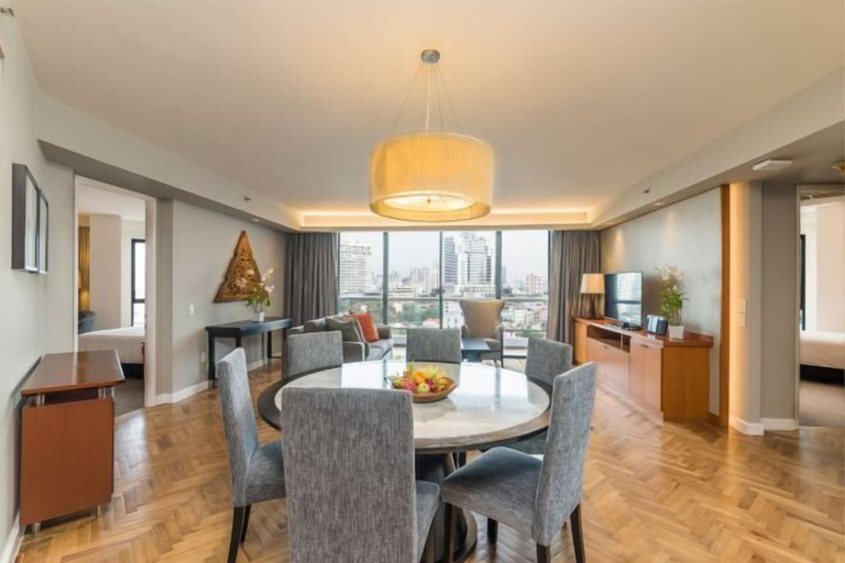 Dining Room 6