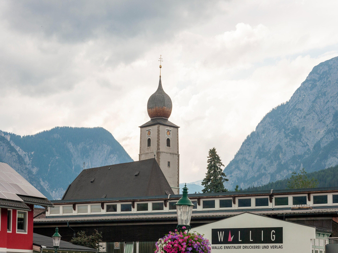 Others 3, Apartment in Groebming Near Skiing and Hiking Area, Liezen